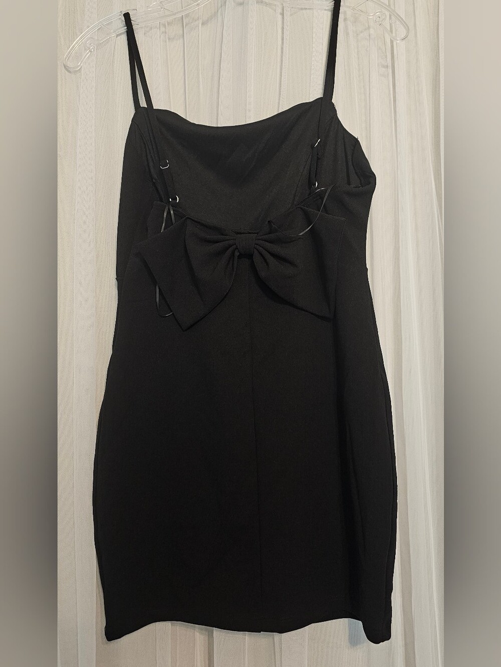 Windsor Classic Black Bodycon Dress With Bow Size Meduim - Picture 2 of 2